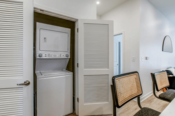 In-unit washer/dryer